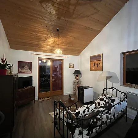 Chez Mamie LʼIsle-Jourdain